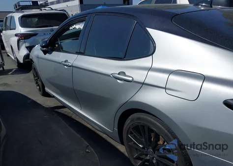 2021 Toyota Camry Xse z USA, uszkodzony, nr VIN 4T1K61AKXMU479874